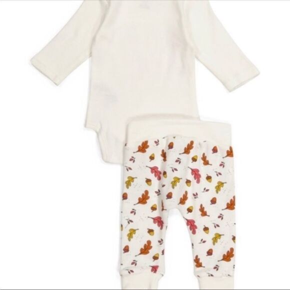 Rae Dunn Baby “Happy Fall Y’all” 3-Piece Outfit Set Pants, Headband & Gift Bag - Picture 2 of 6